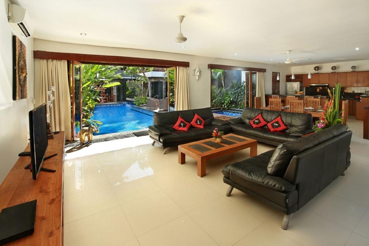 Villa Blue Seminyak Exteriör bild